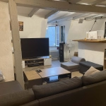 vue du salon Appartement T1 à vendre au centre de Tours avec cave et local à vélos