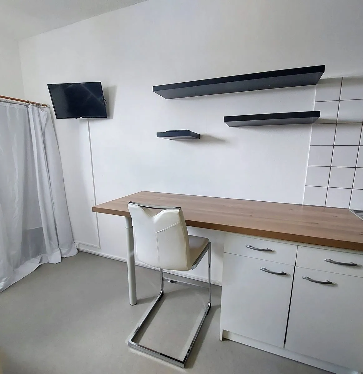 Studio rénové de 15,58 m² à Saint-Nazaire, investissement idéal 