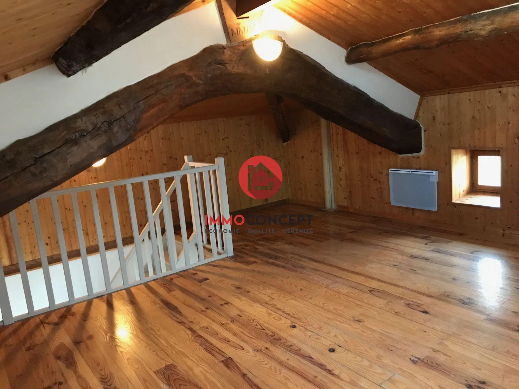 Maison avec local commercial à Goudargues - Investissement locatif rentable 