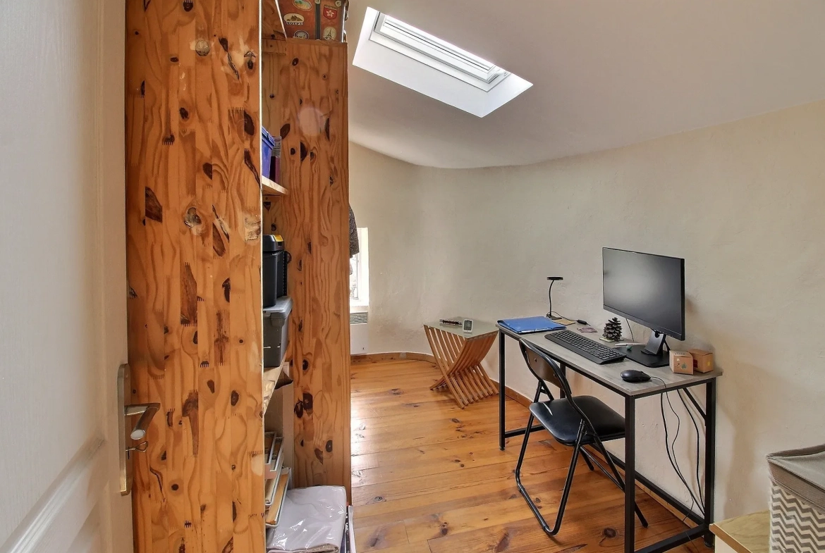 A vendre maison de village de 83,50 m² à Causse-de-la-Selle, charme ancien et confort moderne 