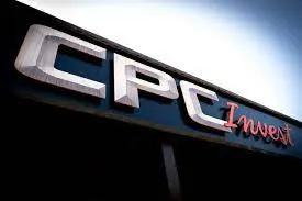 À vendre ancien complexe commercial de 550 m² à Saugnon, idéal pour activités nocturnes ou projets événementiels 