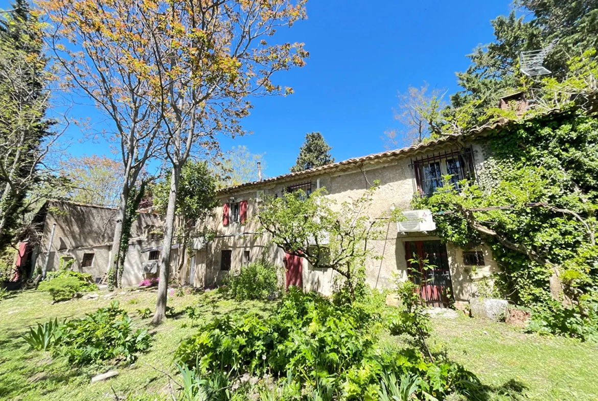 Maison ancienne à Apt de 150 m² avec travaux à prévoir 