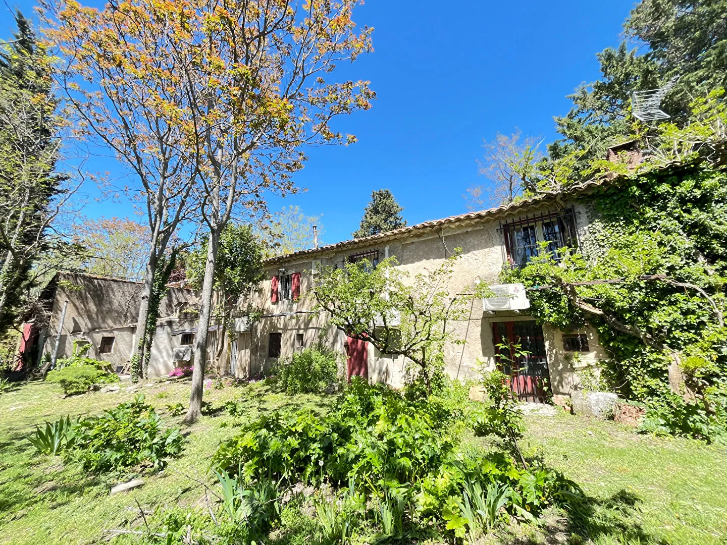 Maison ancienne à Apt de 150 m² avec travaux à prévoir 