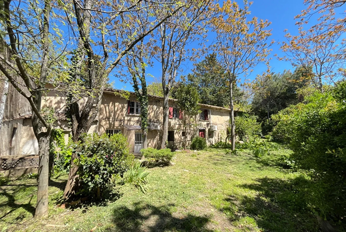 Maison ancienne à Apt de 150 m² avec travaux à prévoir 