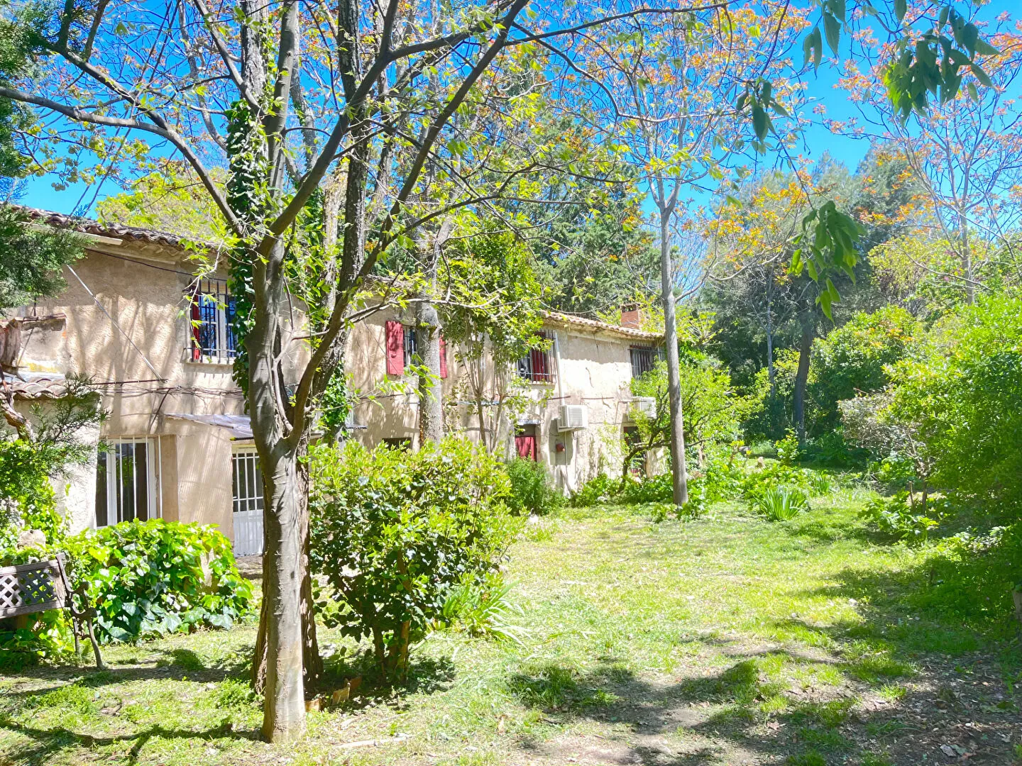 Maison ancienne à Apt de 150 m² avec travaux à prévoir 