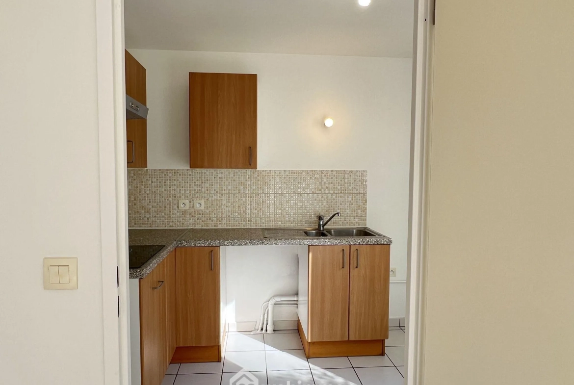 Bel appartement T2 de 45,68 m² avec terrasse et parking à Choisy-le-Roi 
