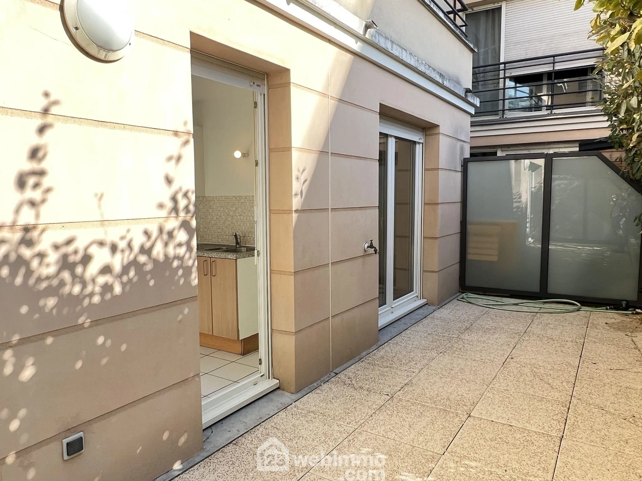 Bel appartement T2 de 45,68 m² avec terrasse et parking à Choisy-le-Roi 