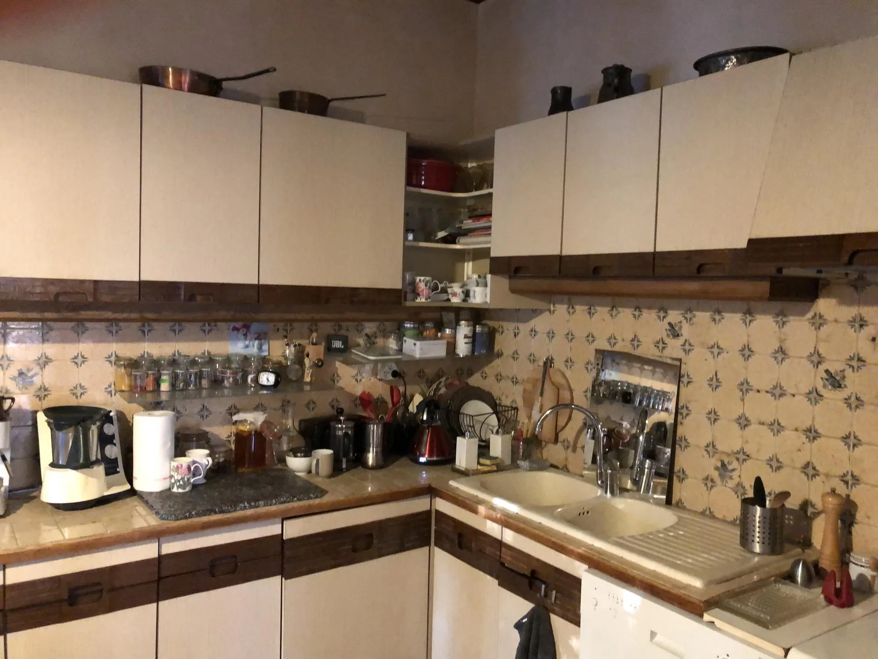 Appartement atypique avec duplex, terrasse et garage à Thaon-les-Vosges 