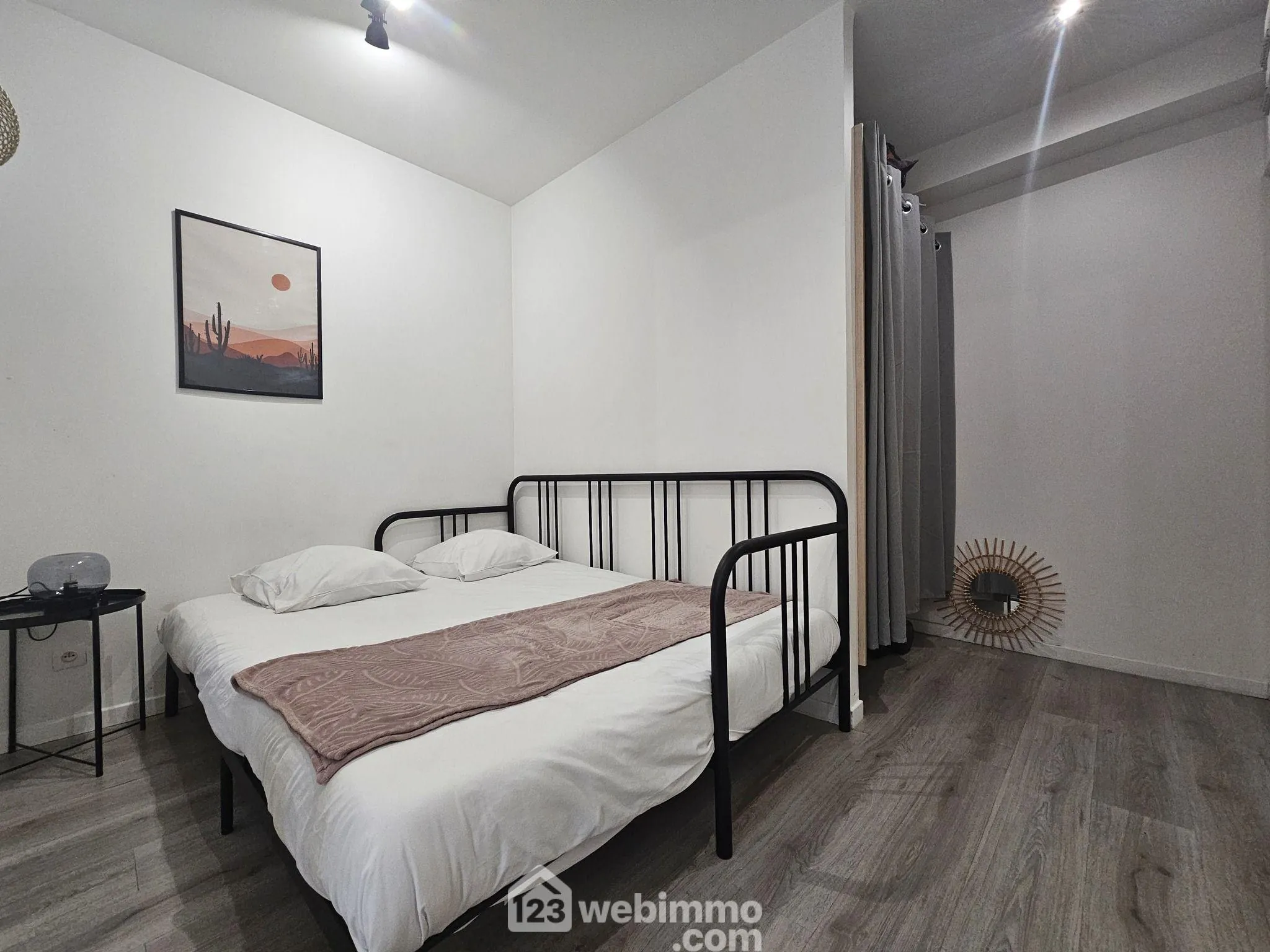 Studio meublé de 21m² à Reims, emplacement privilégié, opportunité d'investissement 