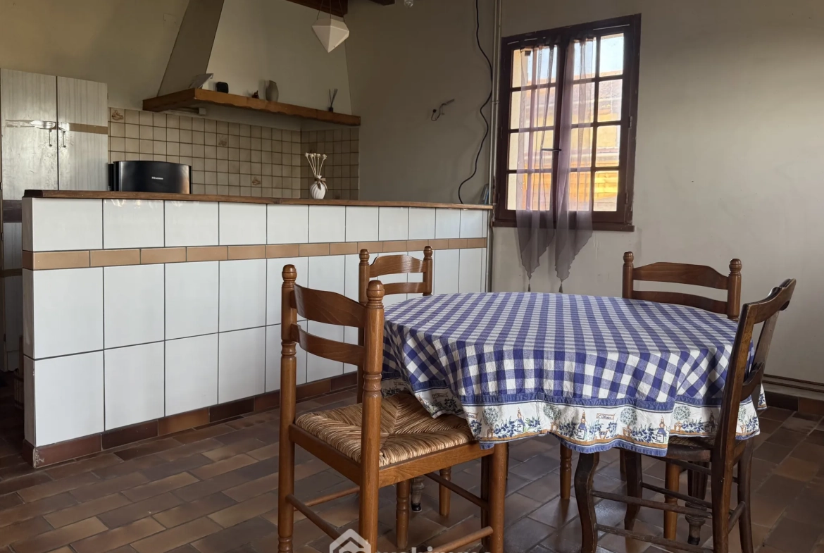 Maison de campagne de 175 m² avec grand terrain à Saint-Clair 