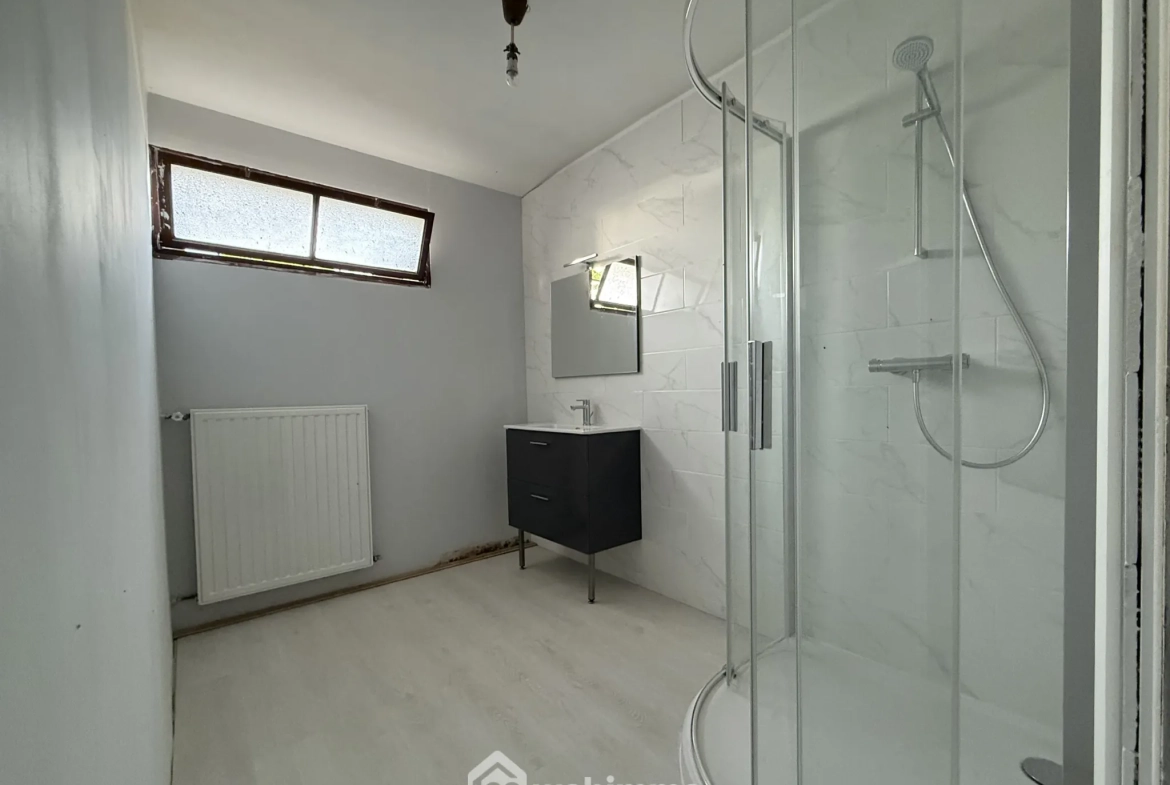 Maison de campagne de 175 m² avec grand terrain à Saint-Clair 