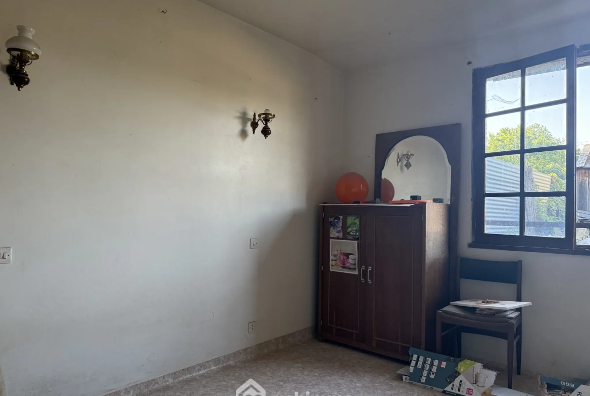 Maison de campagne de 175 m² avec grand terrain à Saint-Clair 