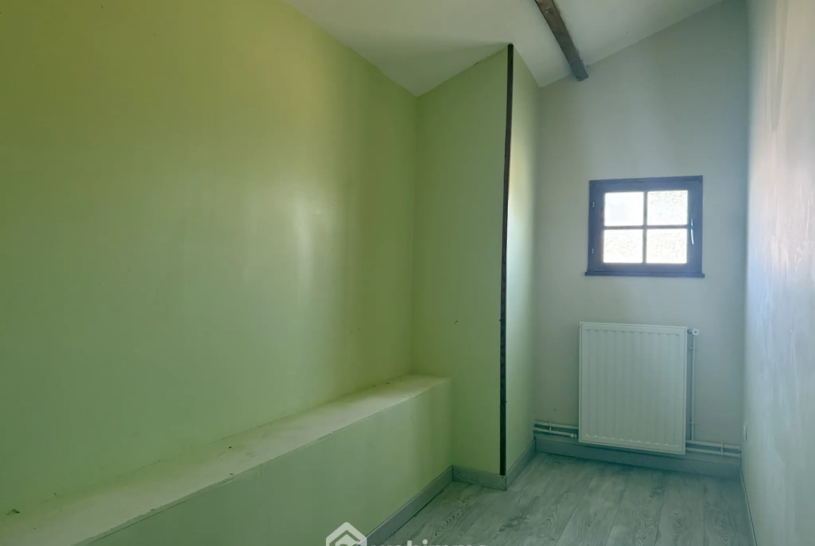 Maison de campagne de 175 m² avec grand terrain à Saint-Clair 