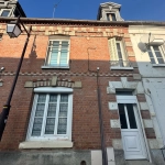 Charmante maison de 136 m² à vendre à Crép y avec jardin et grand espace