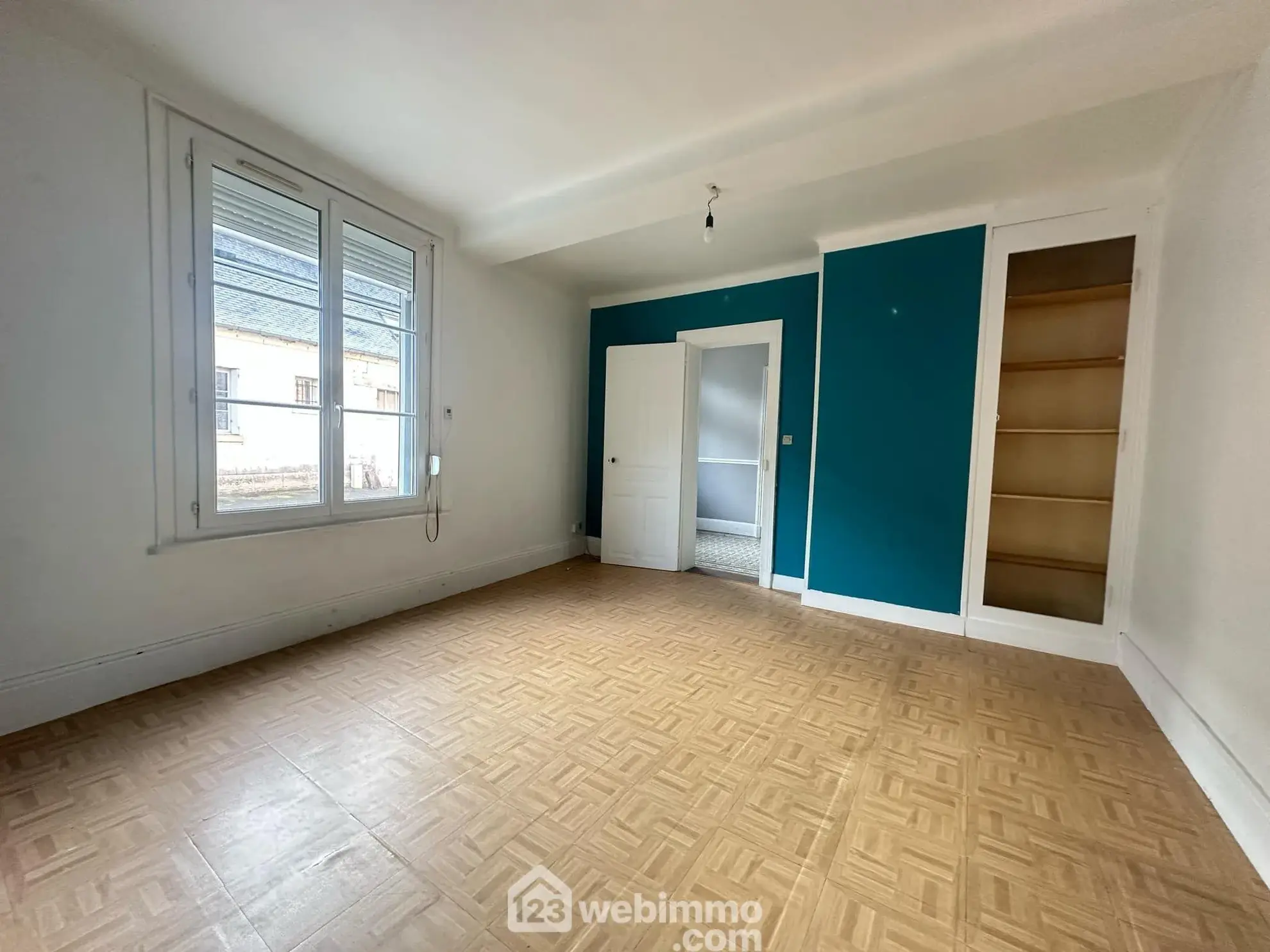 Charmante maison de 136 m² à vendre à Crép y avec jardin et grand espace 