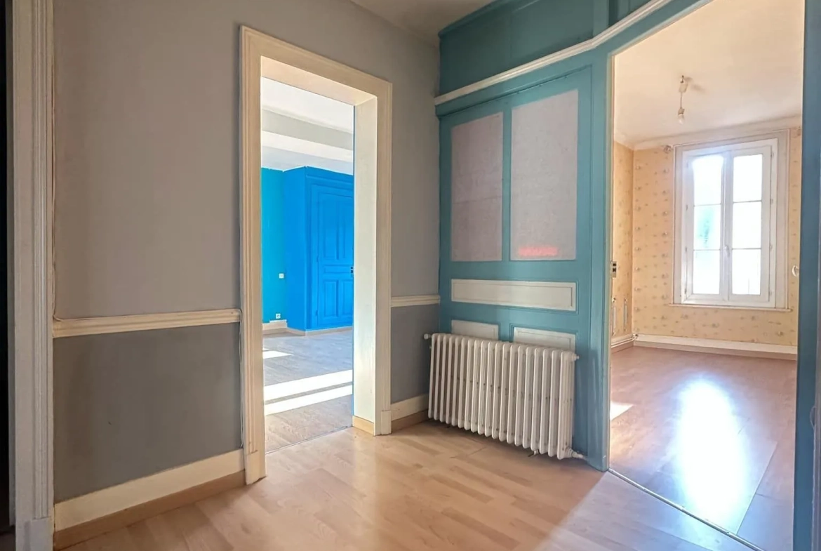 Charmante maison de 136 m² à vendre à Crép y avec jardin et grand espace 