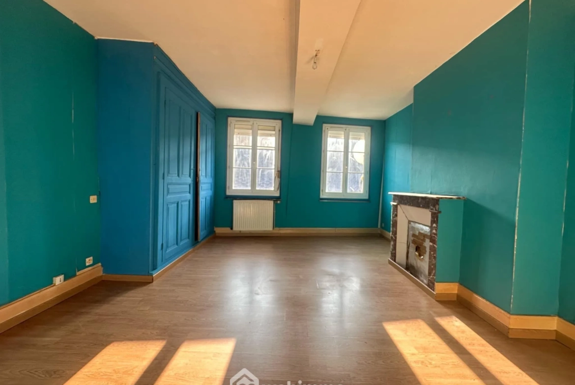 Charmante maison de 136 m² à vendre à Crép y avec jardin et grand espace 