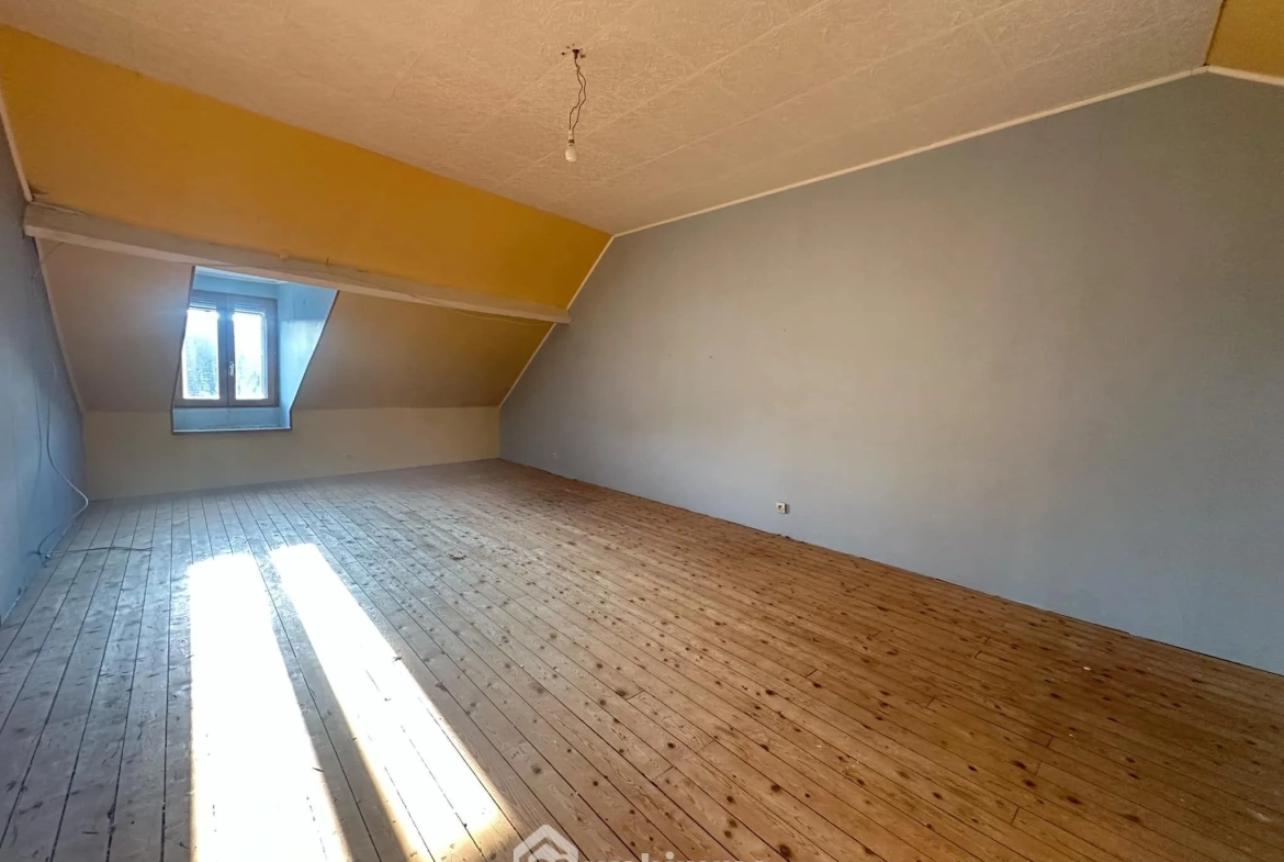 Charmante maison de 136 m² à vendre à Crép y avec jardin et grand espace 