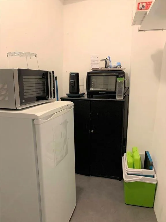 Local commercial ou professionnel de 150 m² à Laon avec possibilité d'extension 