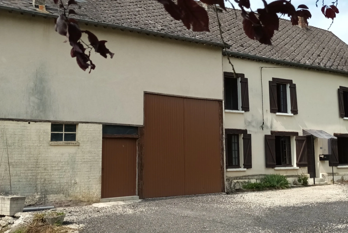 Maison à vendre à Draize avec 4 chambres sur terrain de 1290 m² 
