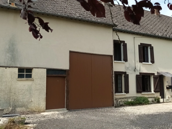 Maison à vendre à Draize avec 4 chambres sur terrain de 1290 m²