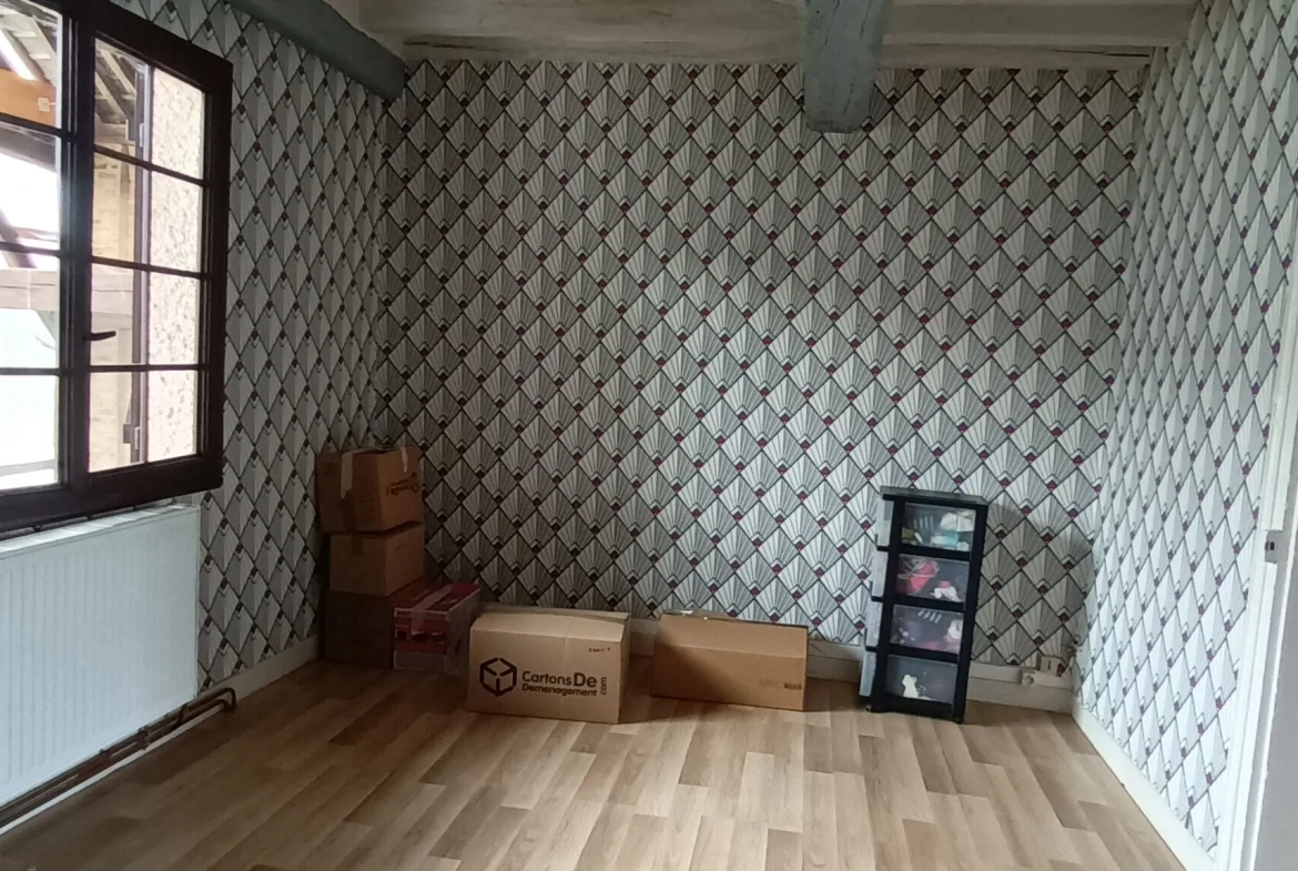 Maison à vendre à Draize avec 4 chambres sur terrain de 1290 m² 