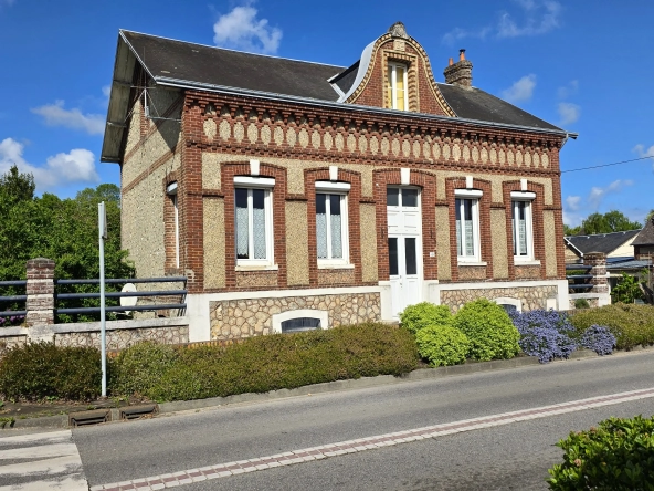 Maison en briques et silex avec 4 chambres près de Fécamp