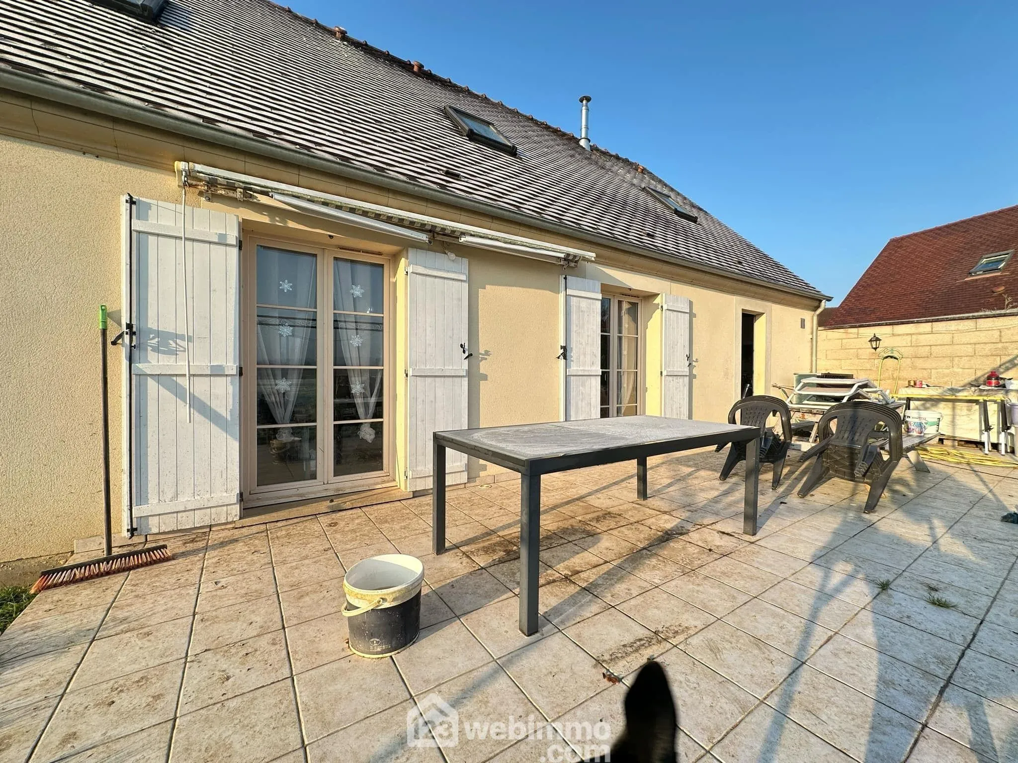 Spacieux pavillon de 179 m² avec 7 chambres à Colligis-Crandelain 