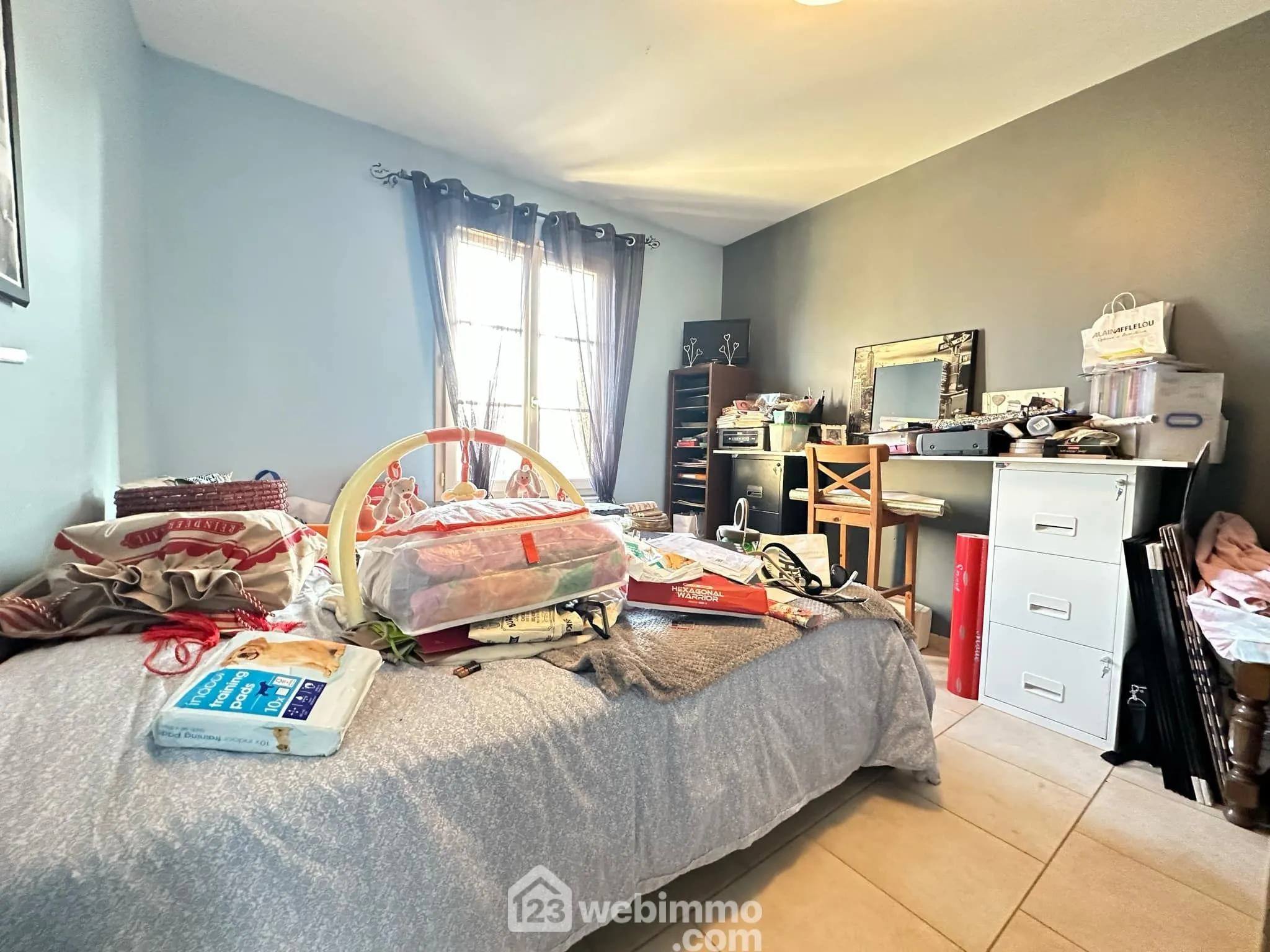 Spacieux pavillon de 179 m² avec 7 chambres à Colligis-Crandelain 