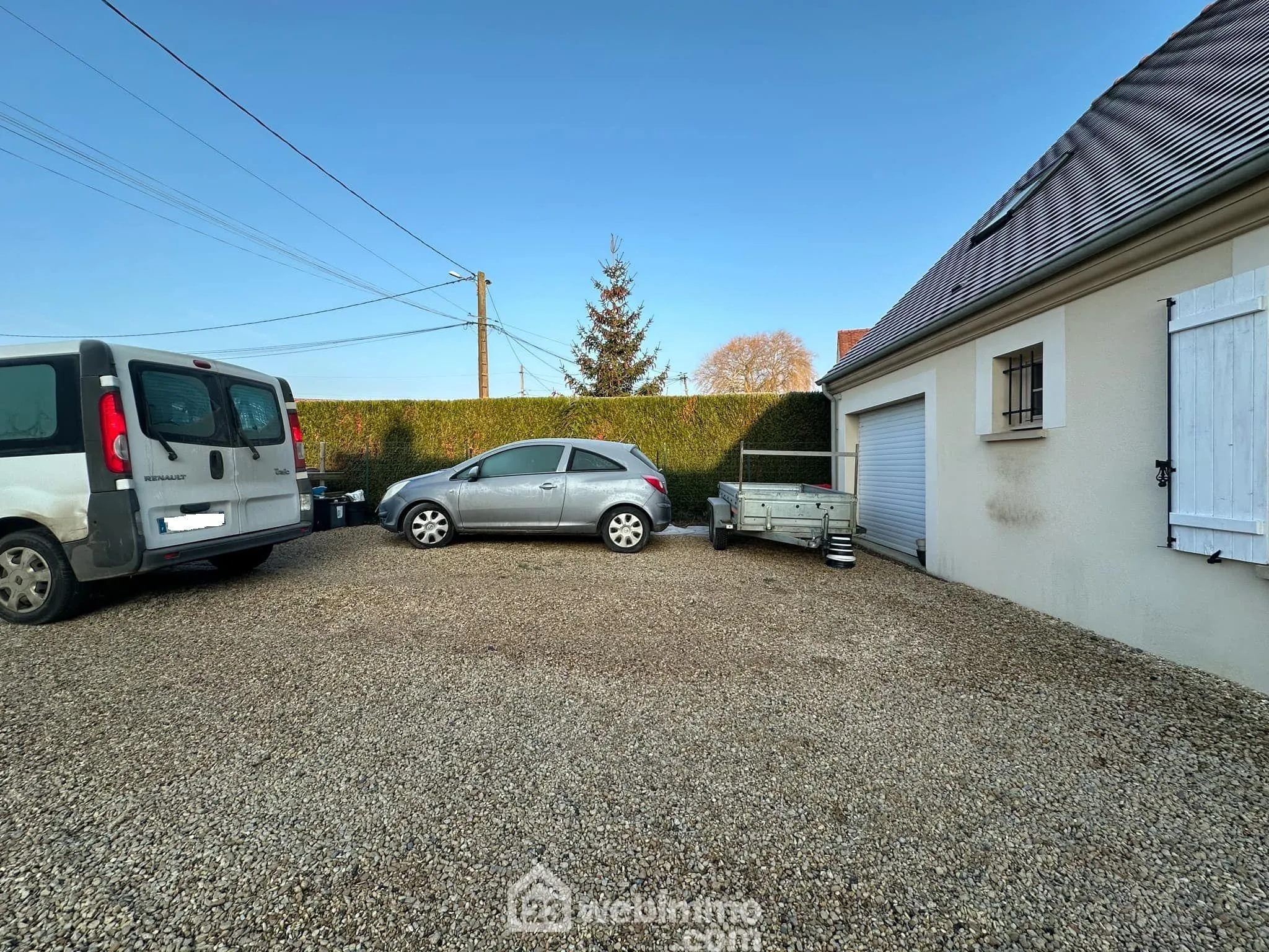 Spacieux pavillon de 179 m² avec 7 chambres à Colligis-Crandelain 