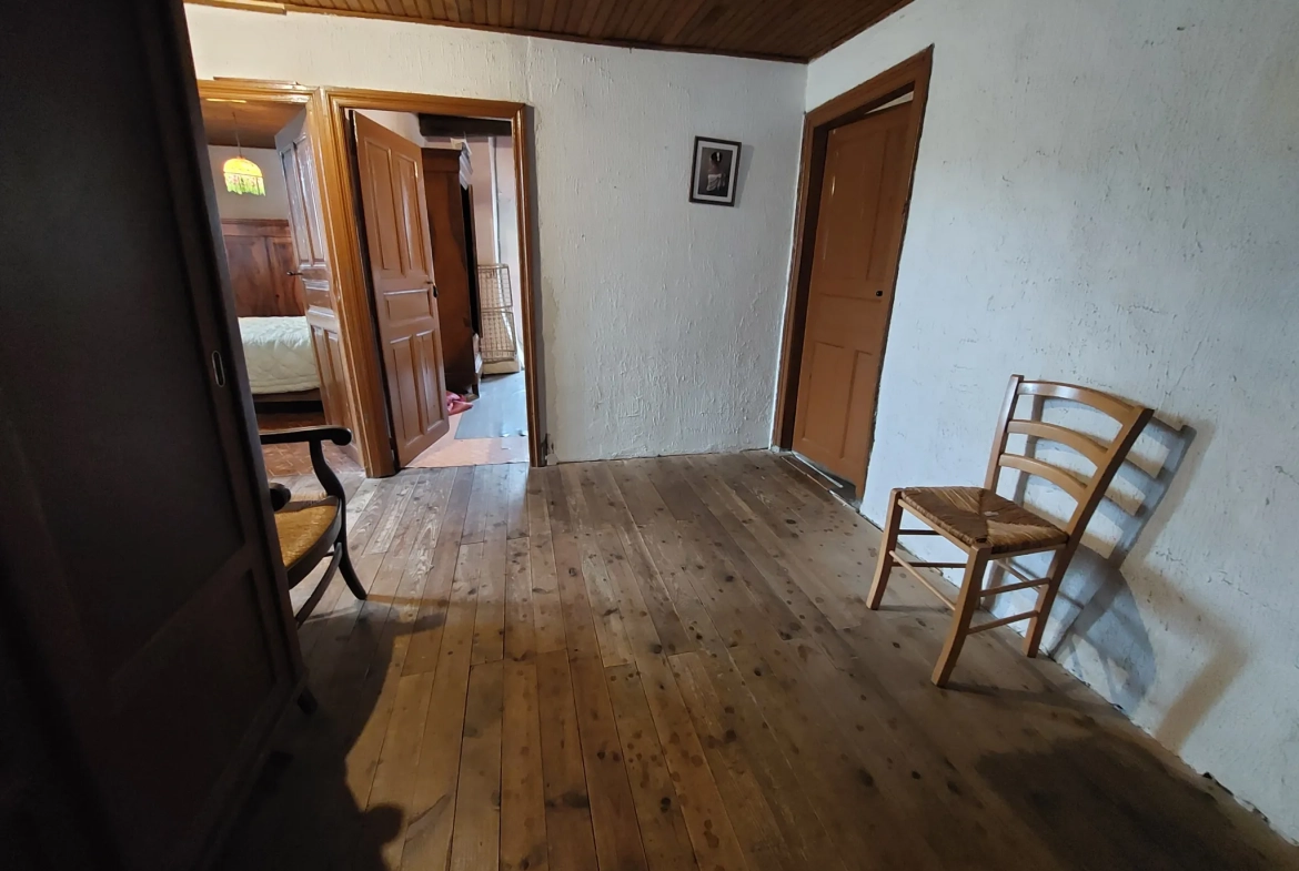 Maison de 157 m² à rénover dans le sud de l'Aveyron proche Lodève 