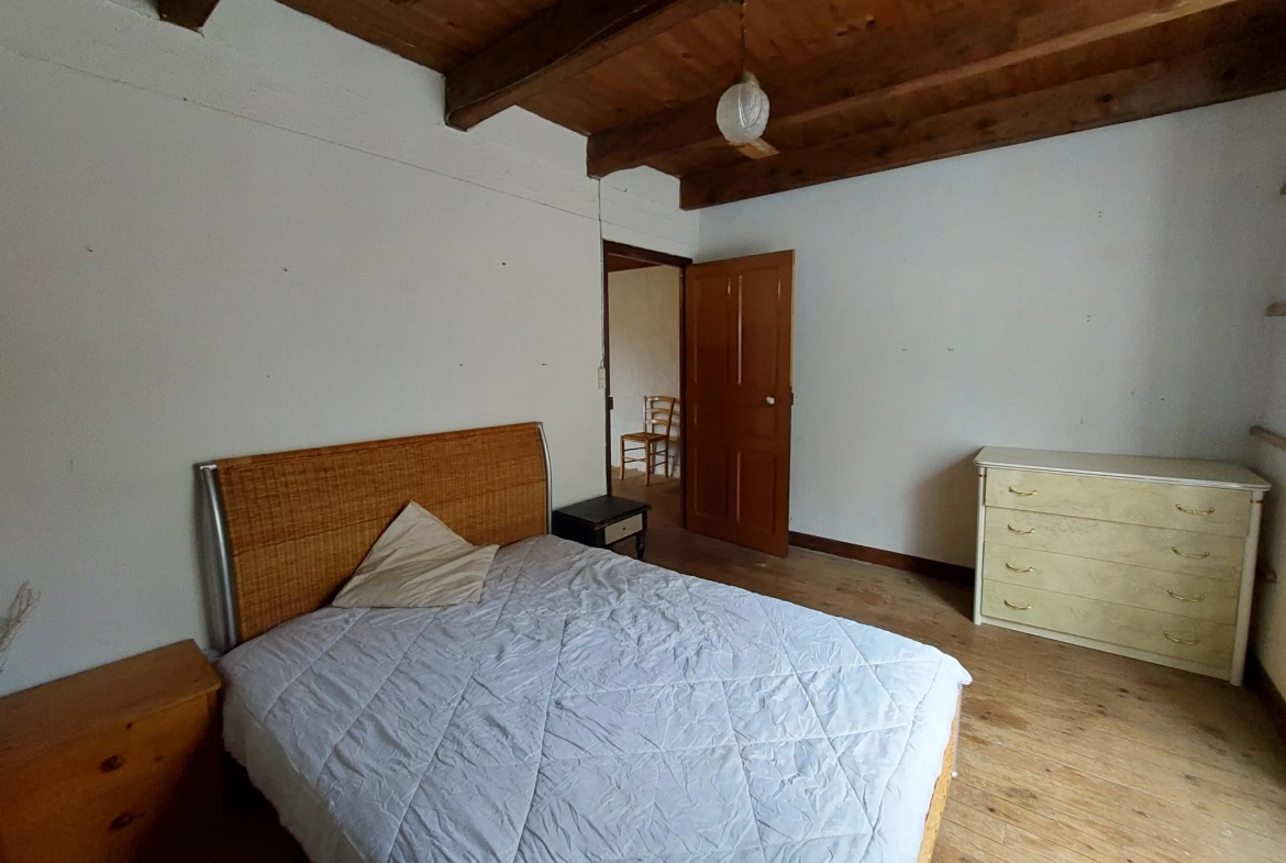 Maison de 157 m² à rénover dans le sud de l'Aveyron proche Lodève 