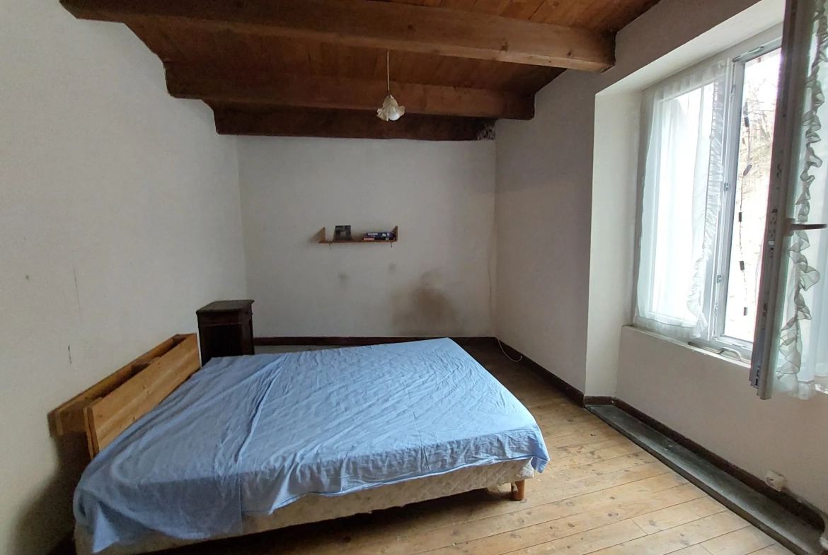 Maison de 157 m² à rénover dans le sud de l'Aveyron proche Lodève 