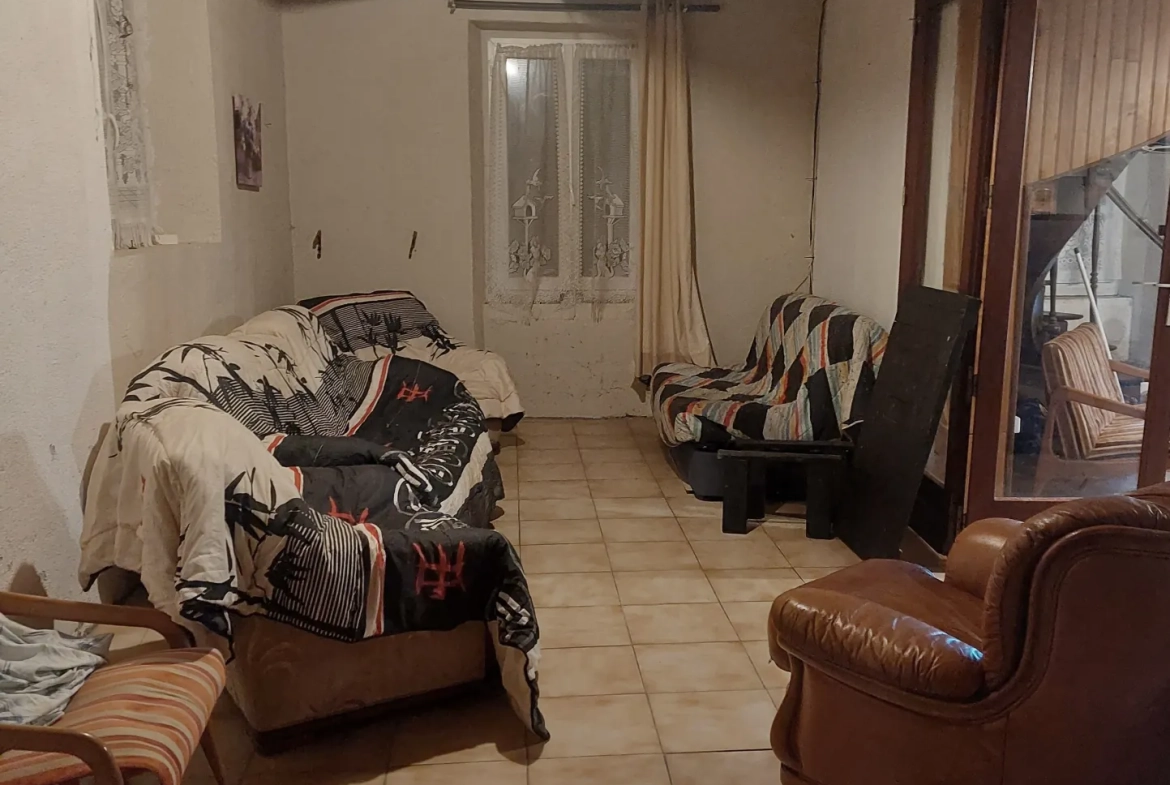 Maison de 157 m² à rénover dans le sud de l'Aveyron proche Lodève 
