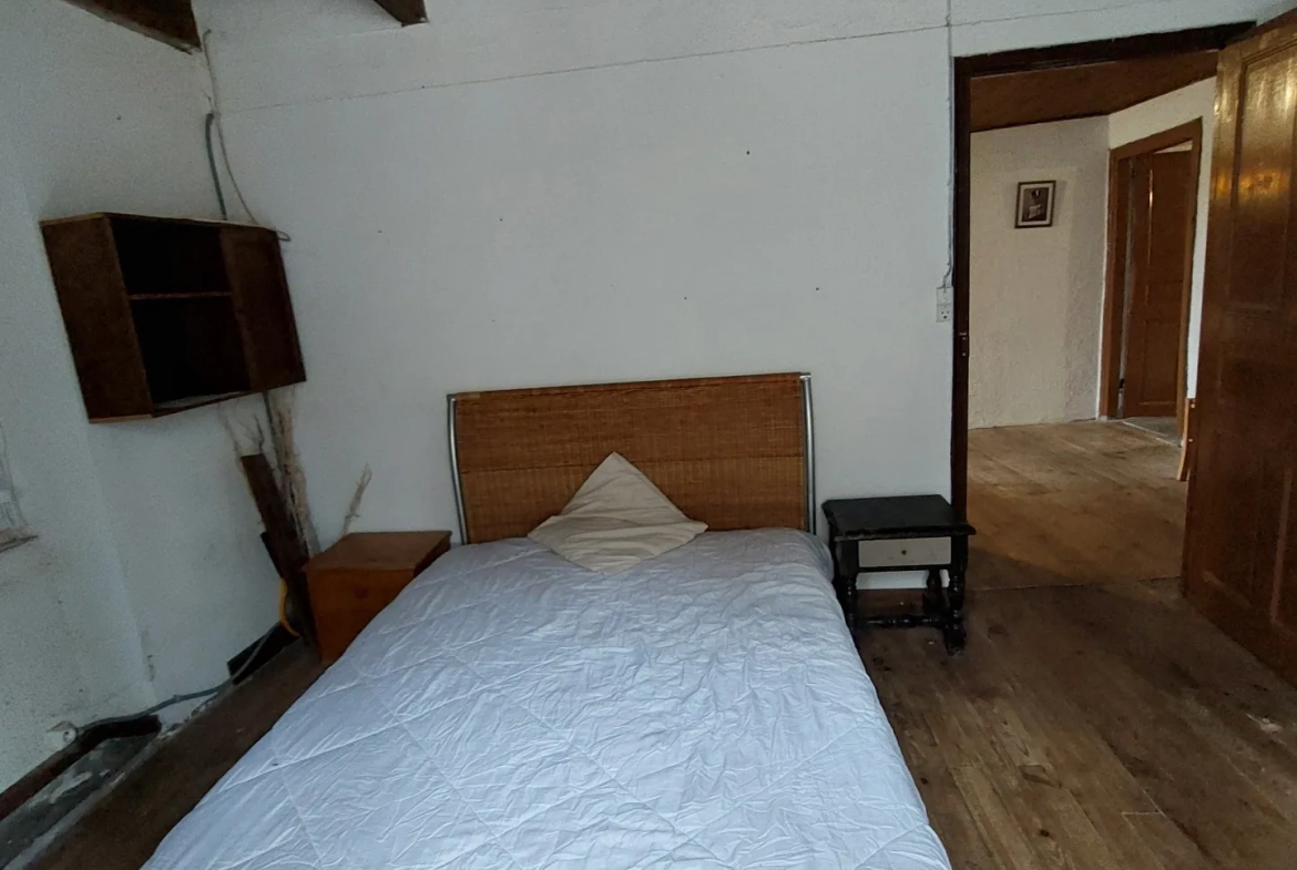 Maison de 157 m² à rénover dans le sud de l'Aveyron proche Lodève 