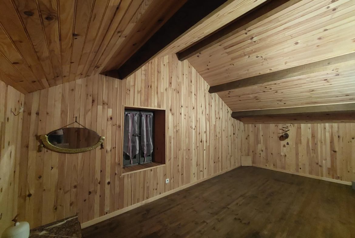 Maison de 157 m² à rénover dans le sud de l'Aveyron proche Lodève 
