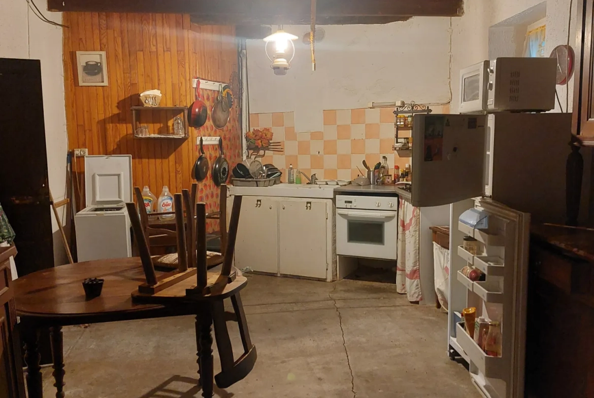 Maison de 157 m² à rénover dans le sud de l'Aveyron proche Lodève 