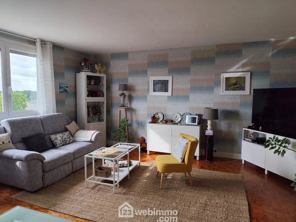 Appartement lumineux de 98m² à vendre à Compiègne - Loggia, cave, 3 chambres 