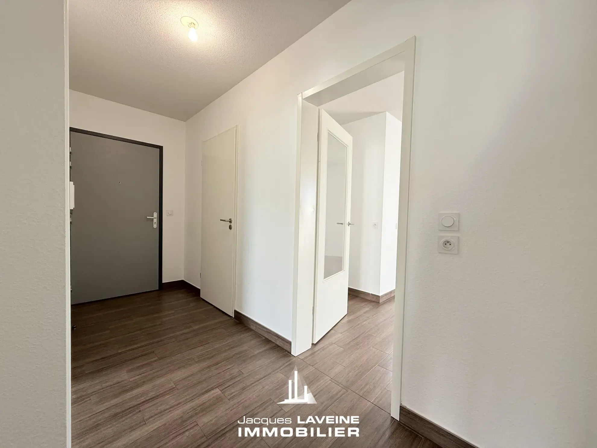 Appartement 3 pièces avec terrasse, garage à Woippy proche commodités 