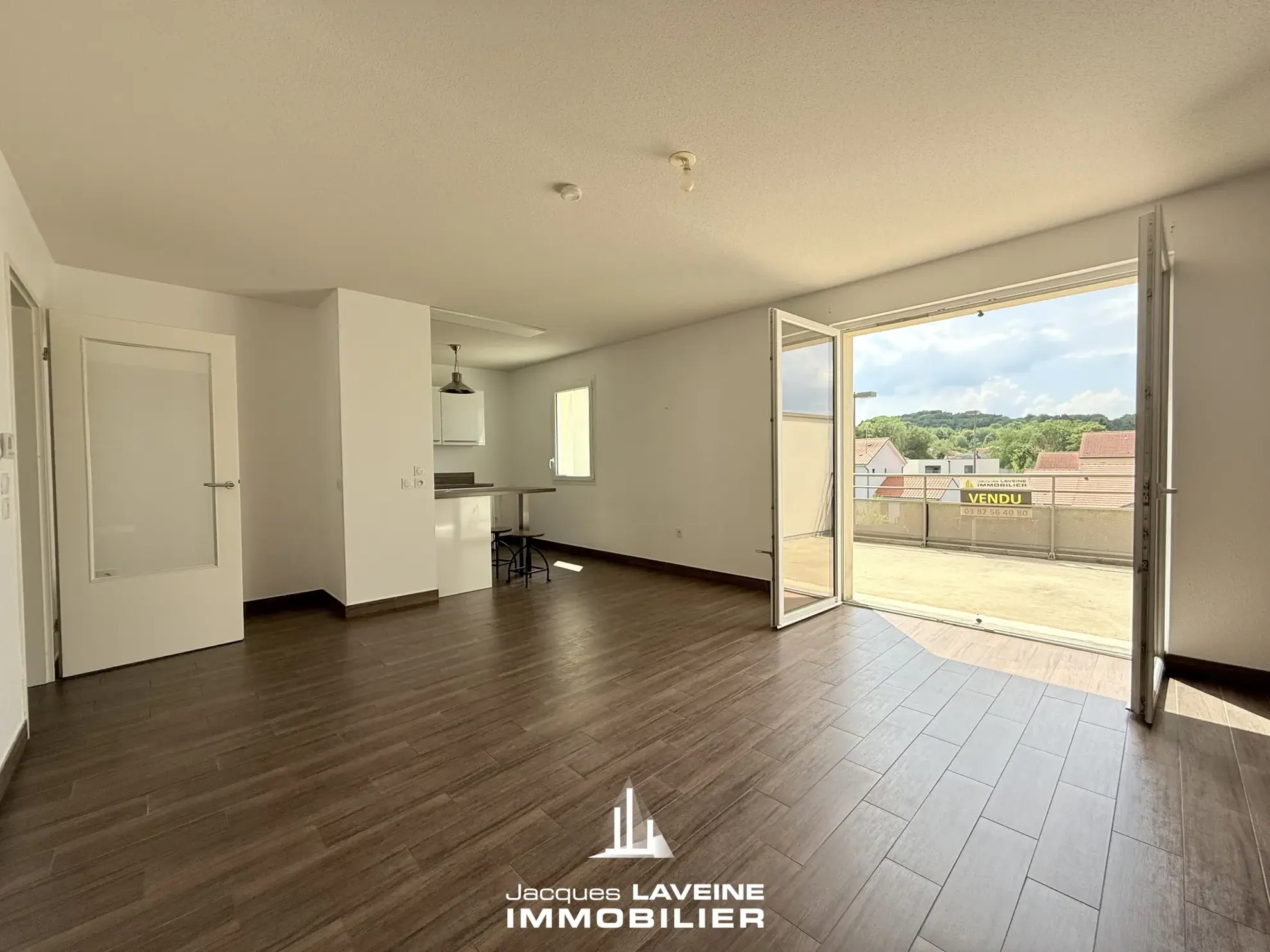 Appartement 3 pièces avec terrasse, garage à Woippy proche commodités 