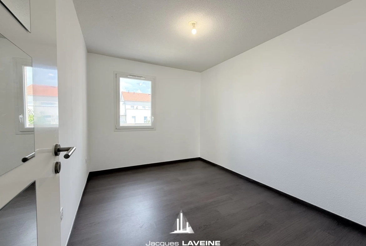 Appartement 3 pièces avec terrasse, garage à Woippy proche commodités 