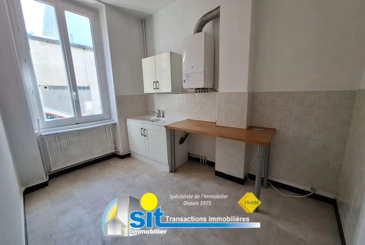 Appartement T2 à Vienne – Quartier Pyramid avec jardin et cave 