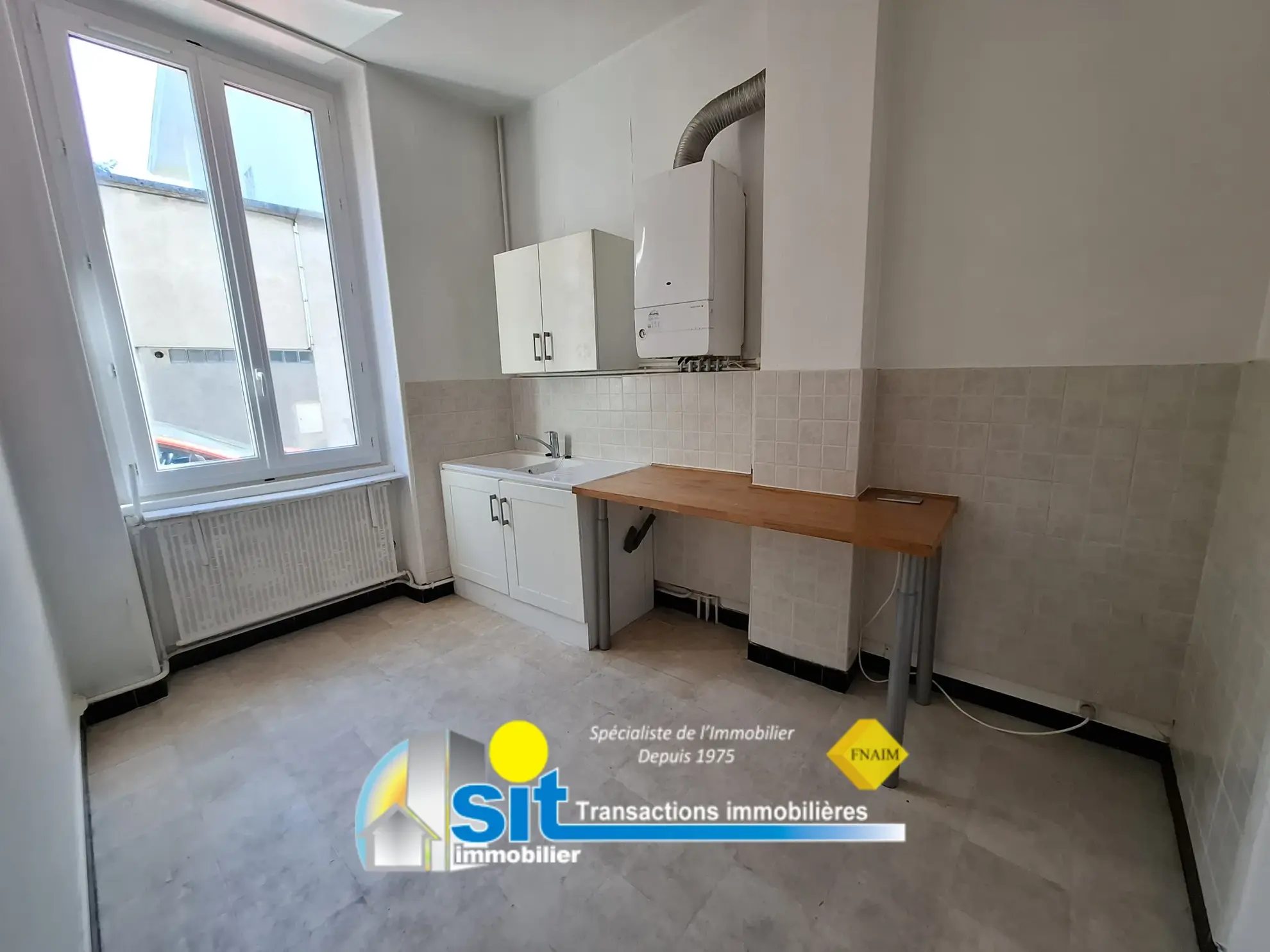 Appartement T2 à Vienne – Quartier Pyramid avec jardin et cave 