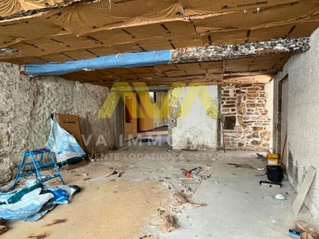 Investissement immobilier à Navarrenx avec immeuble de rapport et potentiel de valorisation 