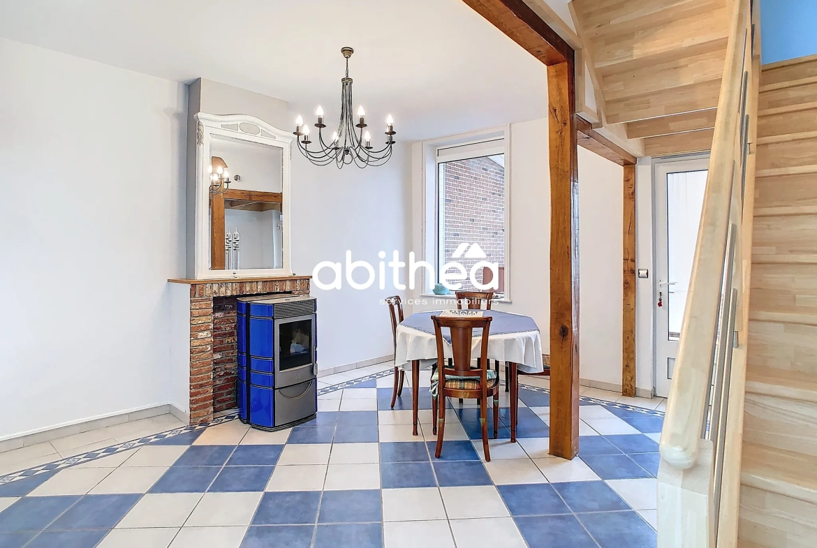 Maison spacieuse avec dépendances et jardin à Vis-en-Artois 