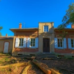 Magnifique maison de maître à rénover à Lapeyrouse Fossat - 260 m² avec terrain arboré