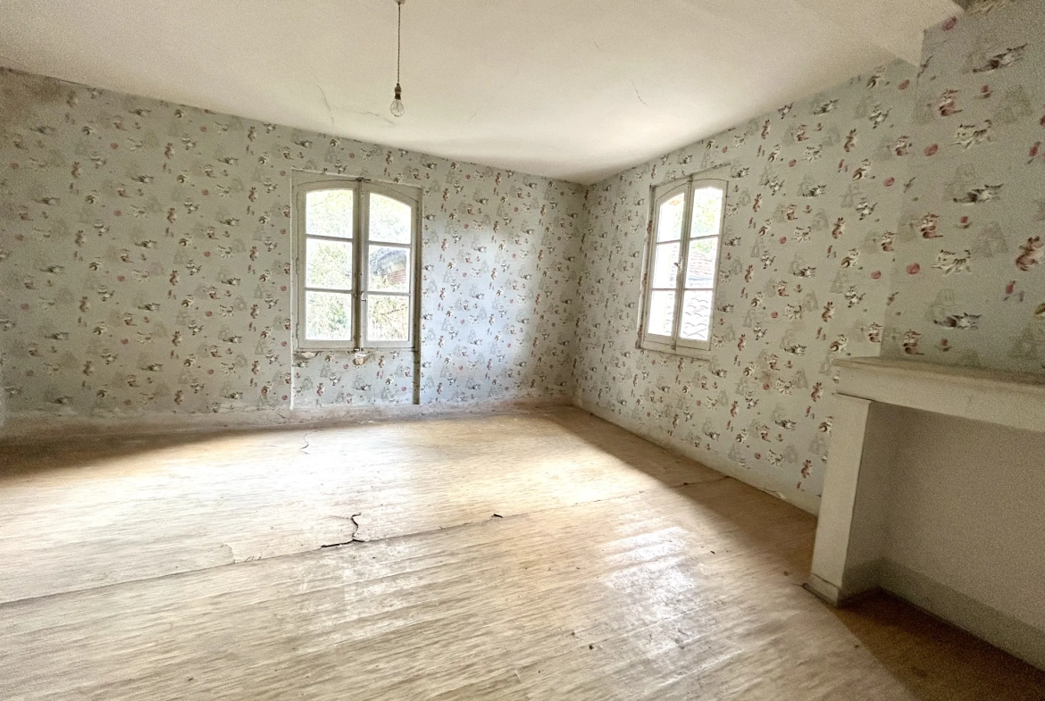 Magnifique maison de maître à rénover à Lapeyrouse Fossat - 260 m² avec terrain arboré 