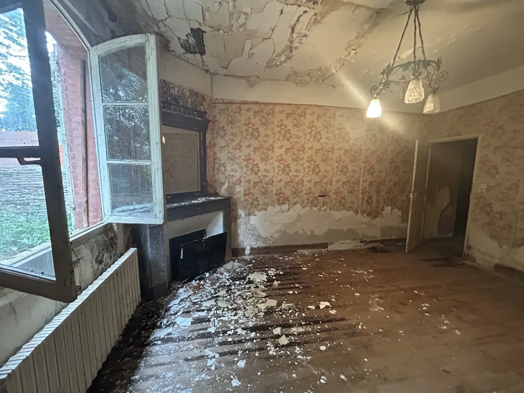 Magnifique maison de maître à rénover à Lapeyrouse Fossat - 260 m² avec terrain arboré 