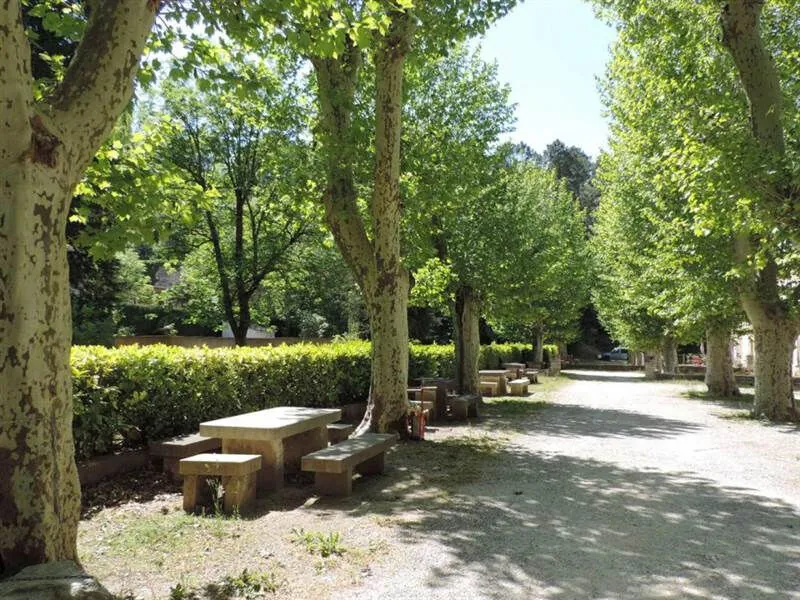 Appartement 40 m² avec piscine et terrasse à Rustrel dans le Luberon 