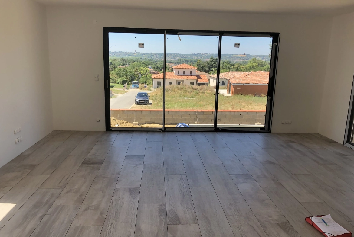 Villa neuve RE 2020 de 90 m² avec garage à Venerque 
